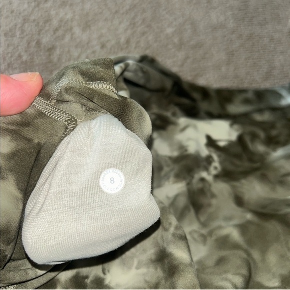 Lululemon Athletica Diamond Dye Leggings - Picture 7 of 9